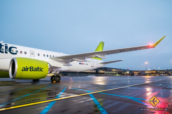 Bombardier CSeries CS300 (BD-500-1A11)